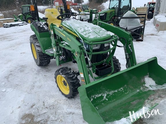 2025 John Deere 2032R Equipment Image0