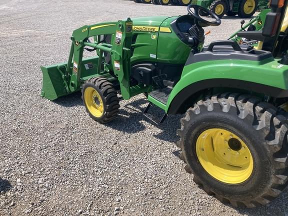 Image of John Deere 2038R equipment image 2