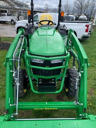 Image of John Deere 2038R equipment image 3