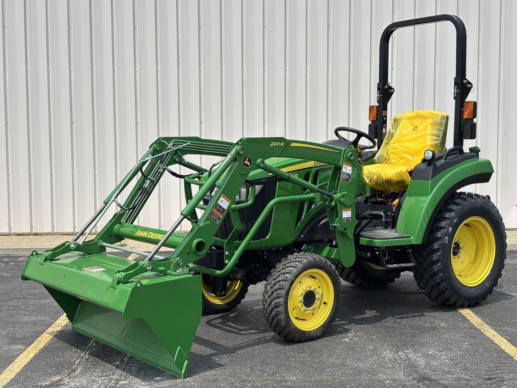 2025 John Deere 2038R Equipment Image0