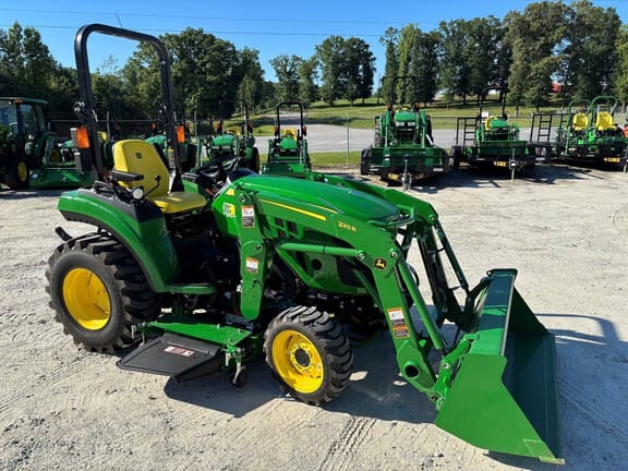 2025 John Deere 2038R Equipment Image0