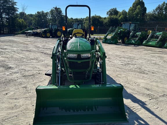 Image of John Deere 2038R equipment image 2