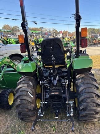 Image of John Deere 2038R equipment image 3