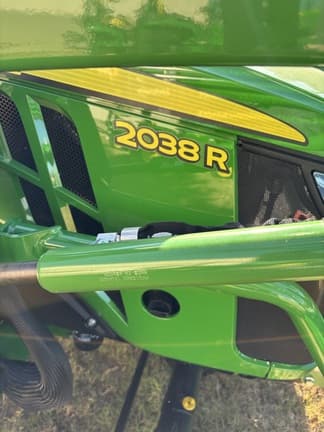 Image of John Deere 2038R equipment image 1