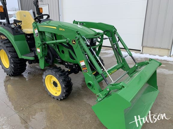 Image of John Deere 2038R equipment image 1