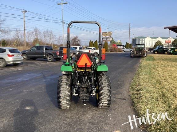 Image of John Deere 2038R equipment image 3