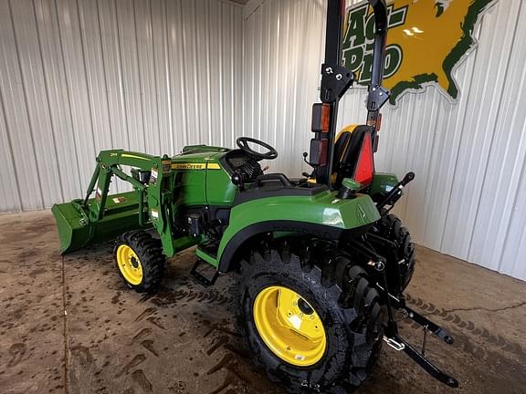 Image of John Deere 2038R equipment image 1