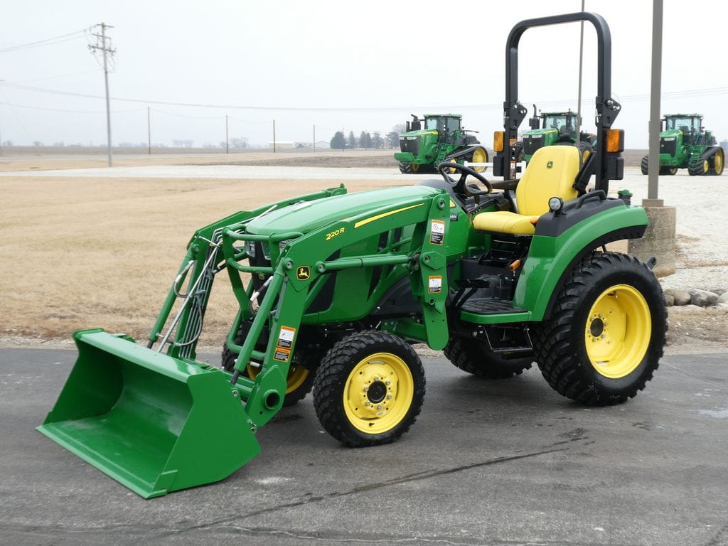 2025 John Deere 2038R Equipment Image0
