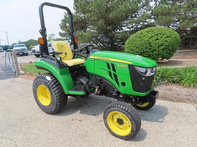 Image of John Deere 2038R equipment image 1