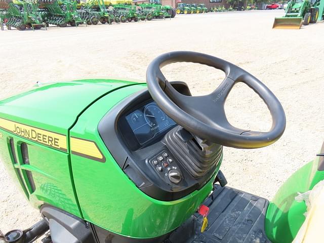 Image of John Deere 2038R equipment image 4