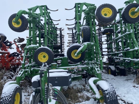 Image of John Deere 2230FH equipment image 1