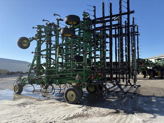 Image of John Deere 2230FH equipment image 4