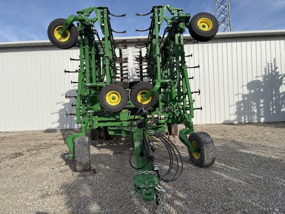 Image of John Deere 2230FH equipment image 2