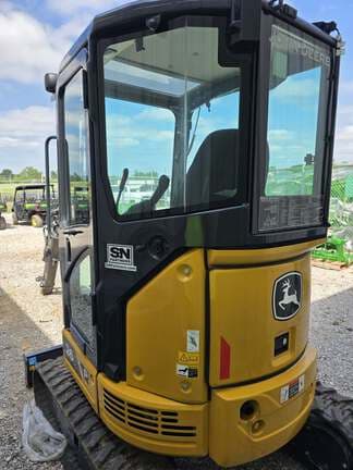 Image of John Deere 26P equipment image 2