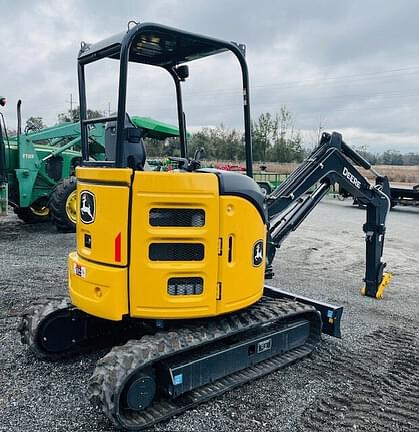 Image of John Deere 26P equipment image 4