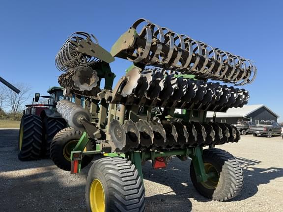 Image of John Deere 2680H equipment image 2