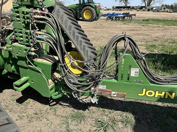 Image of John Deere 2680H equipment image 3