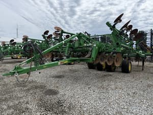 2025 John Deere 2730 Image