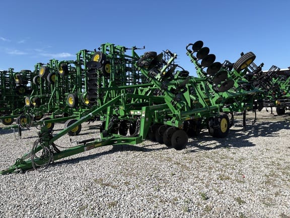 2025 John Deere 2730 Equipment Image0