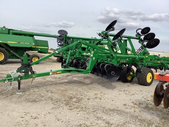 2025 John Deere 2730 Equipment Image0