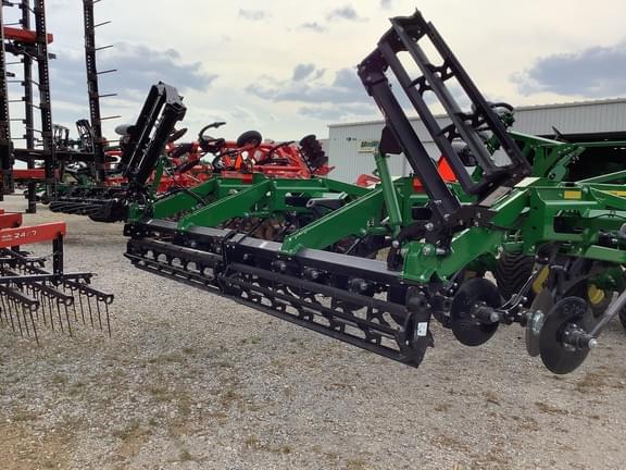 Image of John Deere 2730 equipment image 4