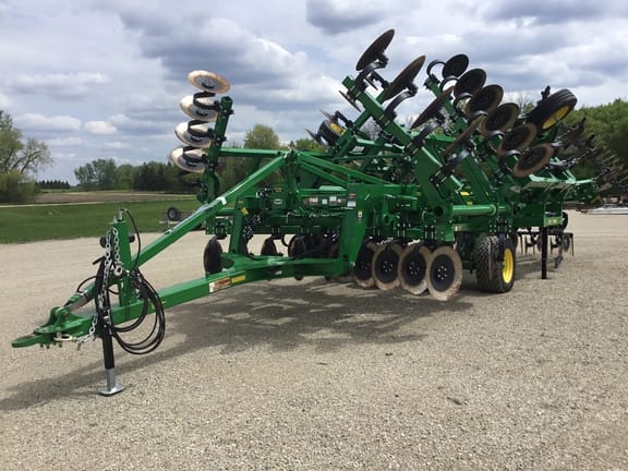Main image John Deere 2730