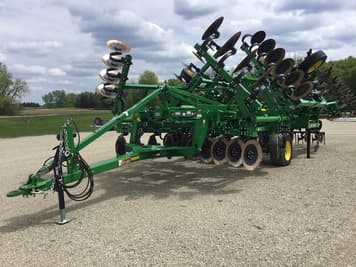 Main image John Deere 2730