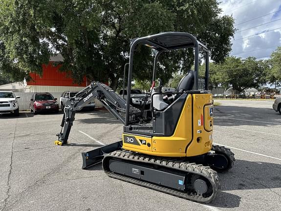 Image of John Deere 30P equipment image 1