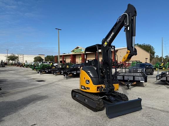 Image of John Deere 30P equipment image 2