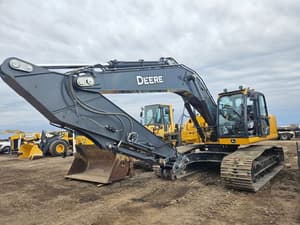2025 John Deere 300P Image