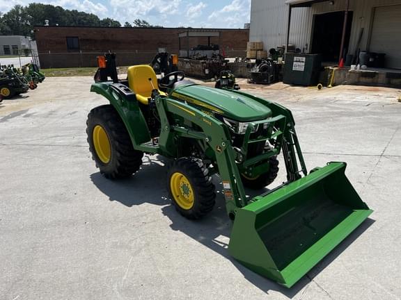 Image of John Deere 3025D equipment image 1
