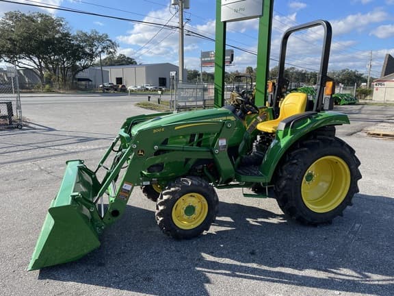 Image of John Deere 3025D equipment image 1