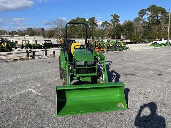 Image of John Deere 3025D equipment image 2