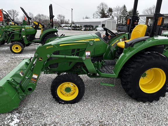 2025 John Deere 3025D Equipment Image0