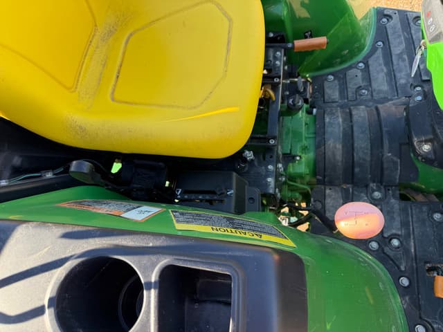 Image of John Deere 3025D equipment image 4