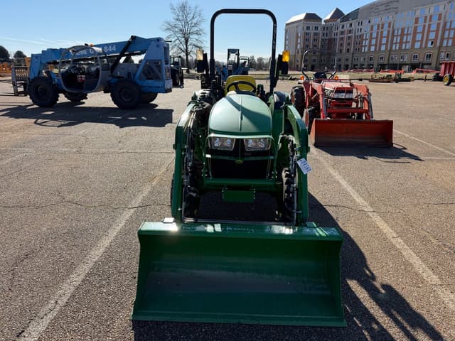 Image of John Deere 3025D equipment image 1