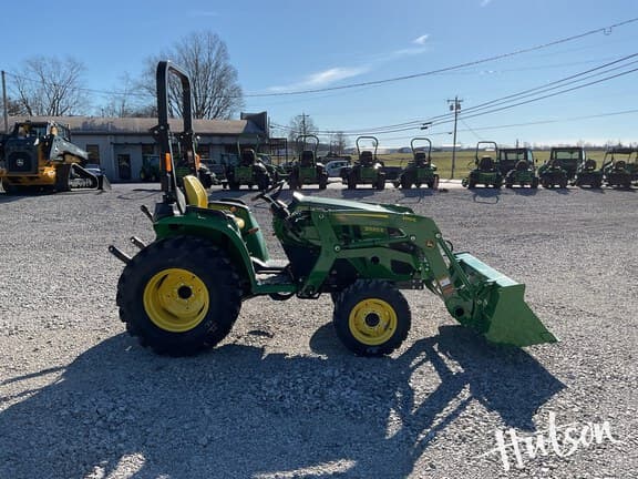 Image of John Deere 3025E equipment image 4
