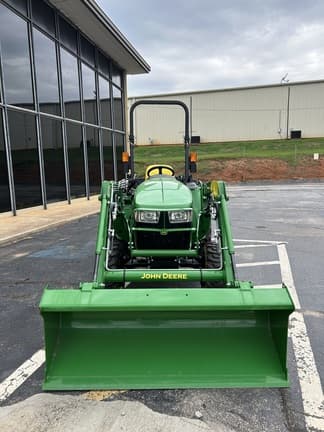 Image of John Deere 3025E equipment image 3