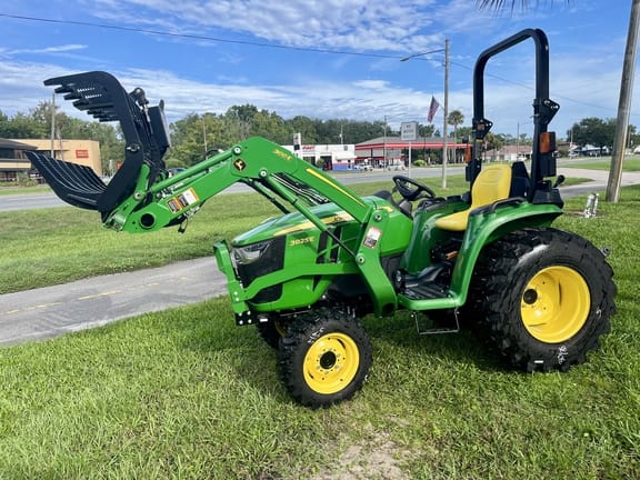 2025 John Deere 3025E Equipment Image0