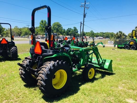 Image of John Deere 3025E equipment image 2