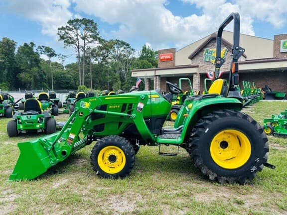 Image of John Deere 3025E equipment image 1