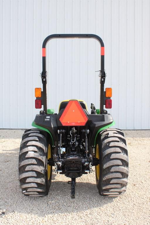 Image of John Deere 3025E Image 1