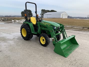 Main image John Deere 3025E