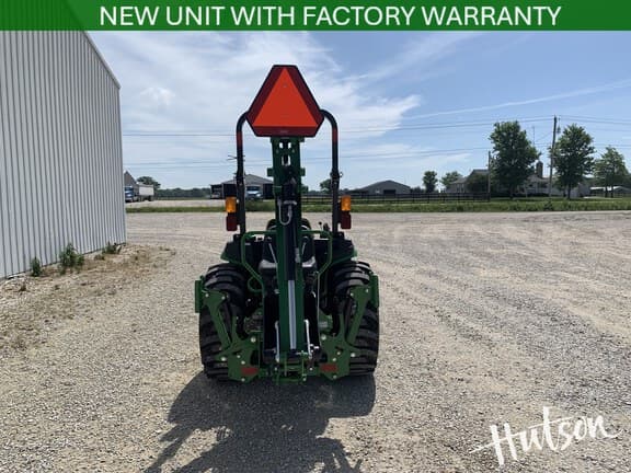 Image of John Deere 3025E equipment image 4