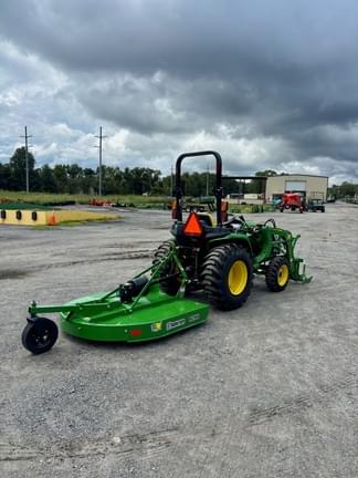 Image of John Deere 3025E equipment image 4