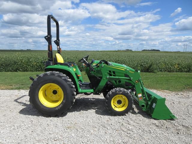 Image of John Deere 3025E equipment image 3