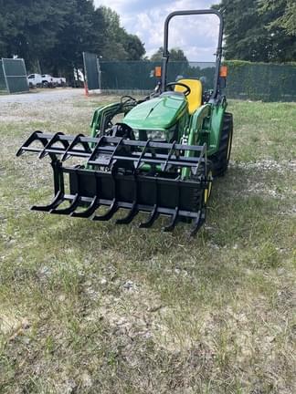 Image of John Deere 3025E Primary image