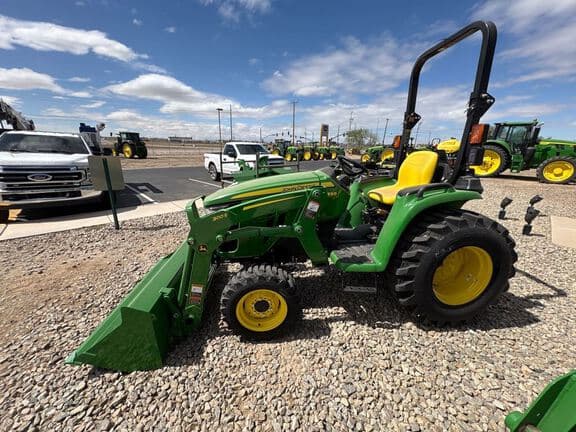 Image of John Deere 3025E equipment image 1