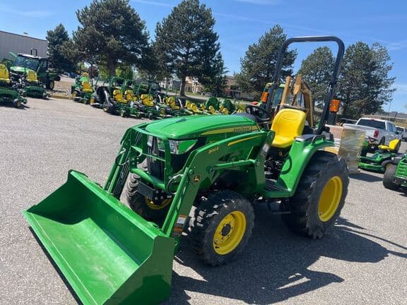 Image of John Deere 3032E Primary image