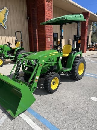 Image of John Deere 3032E equipment image 1